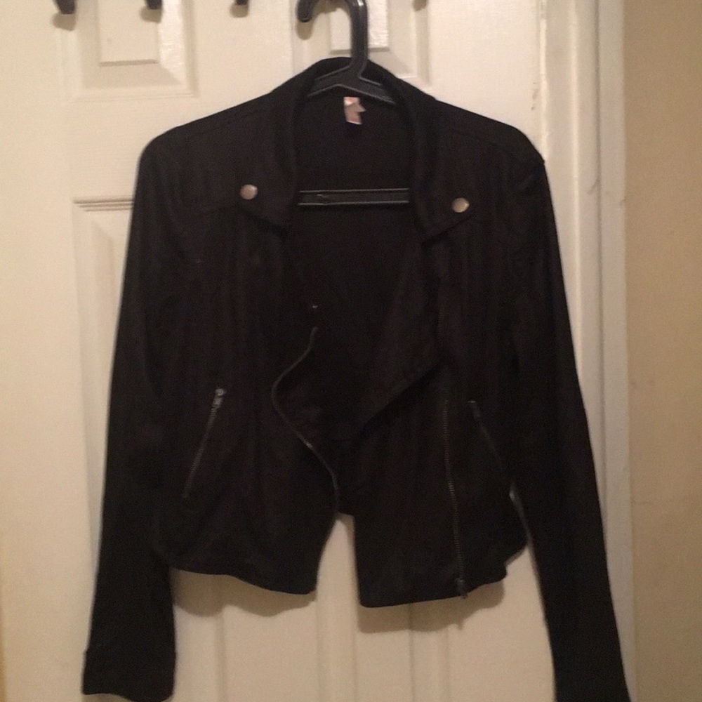 Black polyester jacket